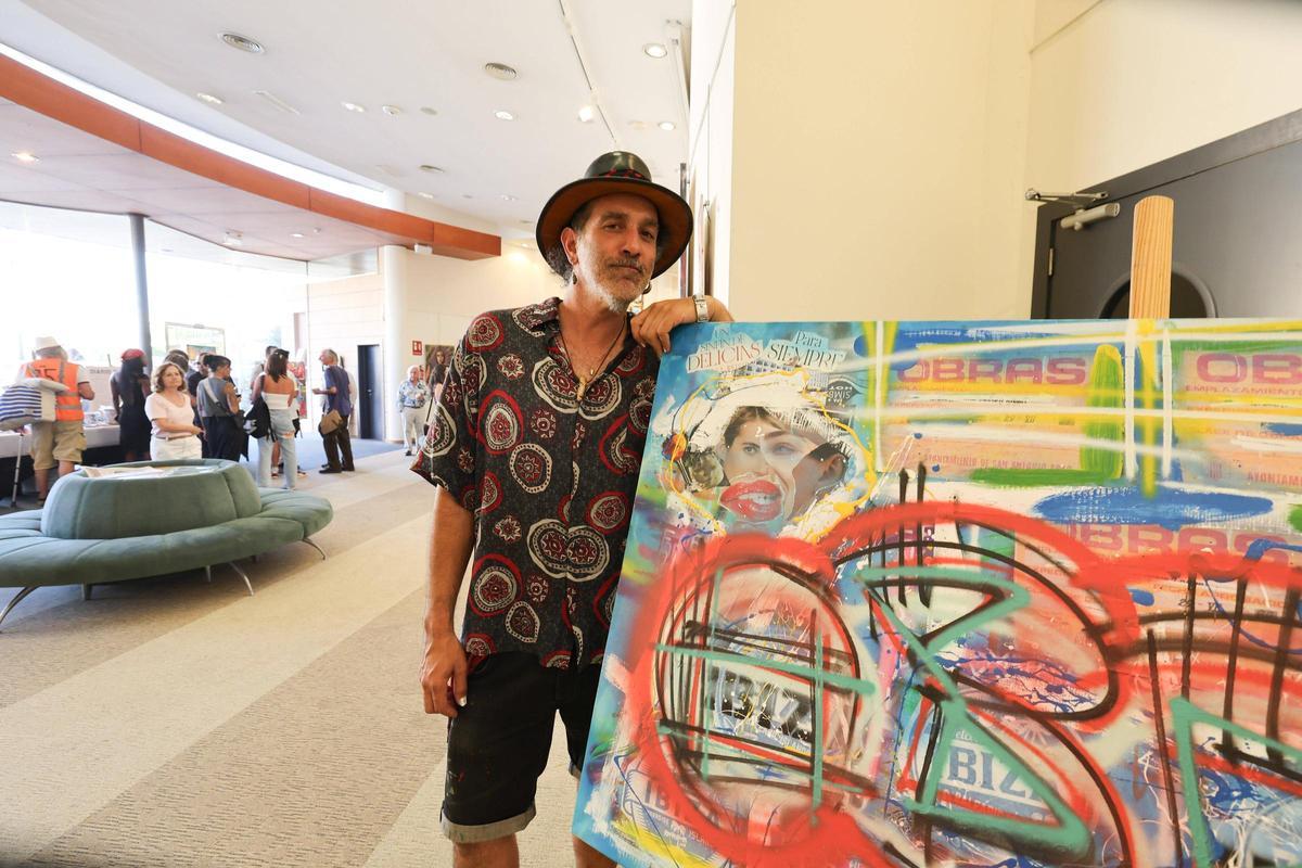 Mira todas las imágenes de la inauguración de la exposición del artista Boke en el Club Diario de Ibiza