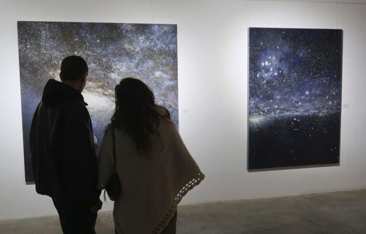 Paisajes de estrellas del pintor Robert Arató.