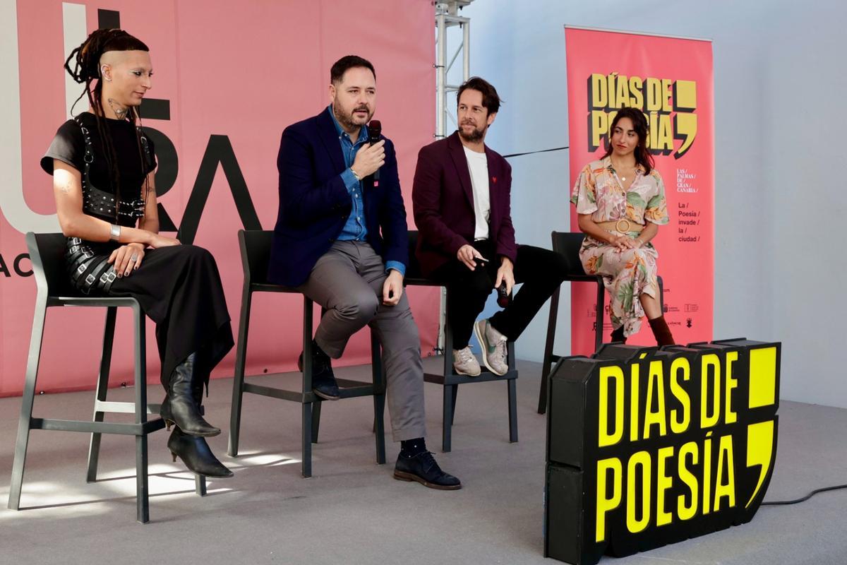 De izquierda a derecha, Vivien Déniz, Josué Íñiguez, Víctor Ordóñez y Alba Tavío.
