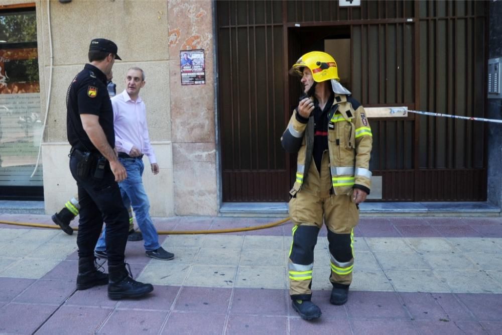 Alarma por un incendio en el barrio de La Flota