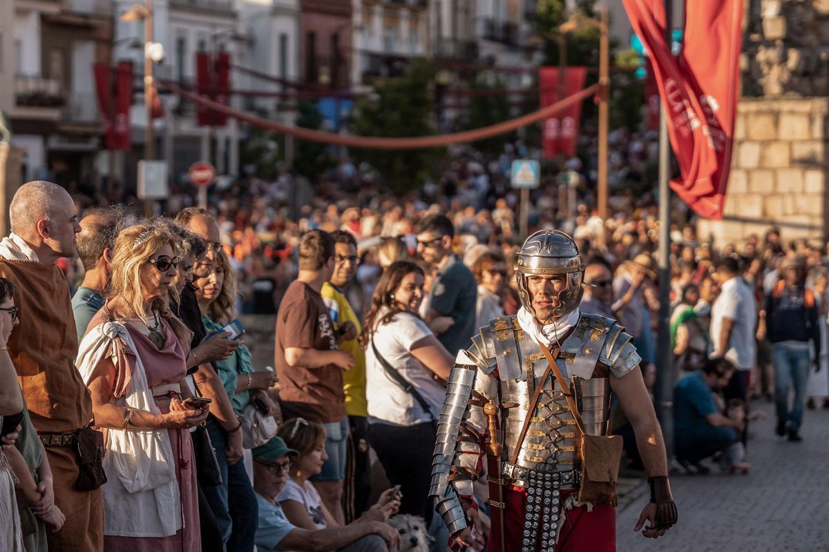 Fotogalería | Las imágenes de cómo tomaron Mérida las legiones romanas