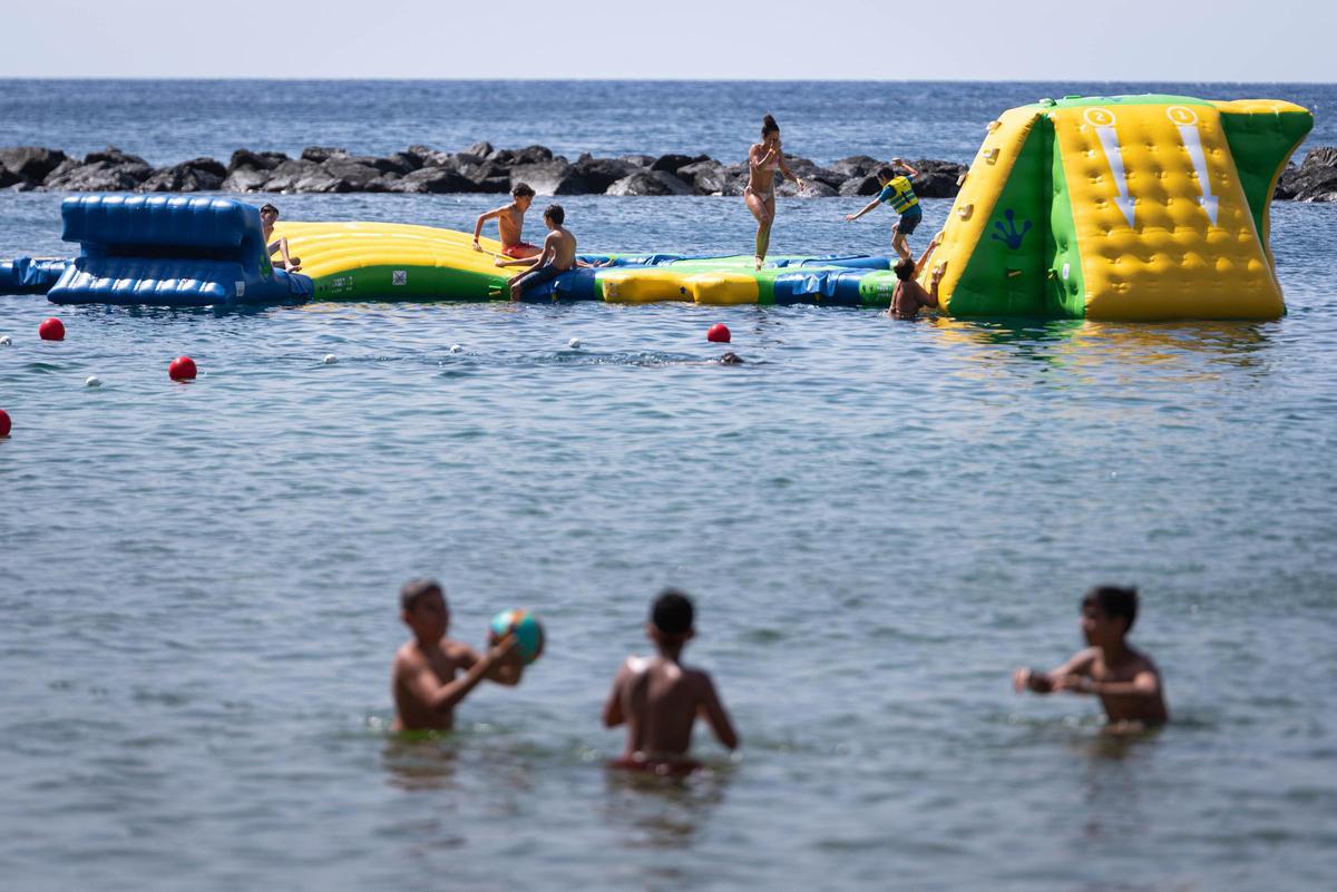 Apertura del parque acuático Ocean Play en Las Teresitas Apertura del parque acuático Ocean Play en Las Teresitas