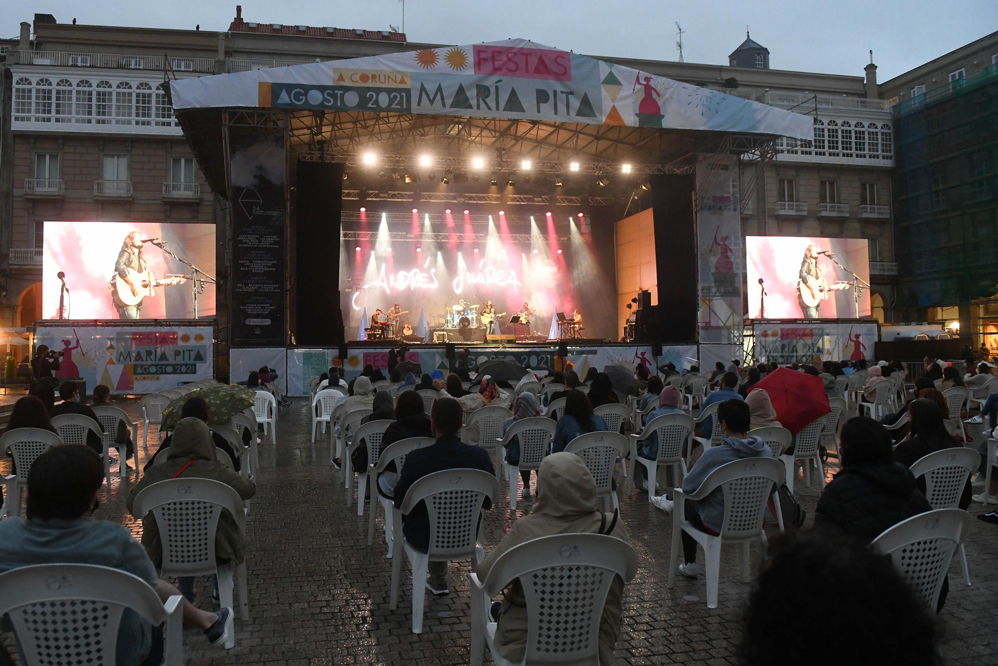 Concierto de Andrés Suárez en las fiestas de María Pita