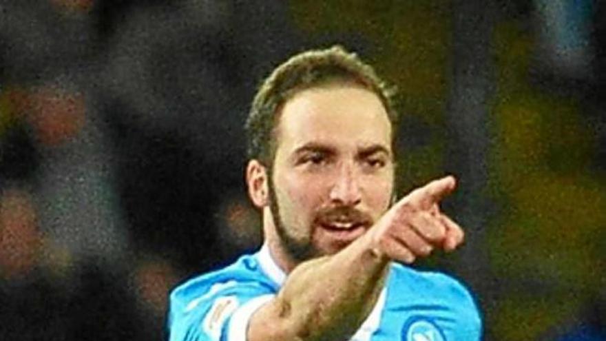 Canvi d&#039;aires per a Higuaín