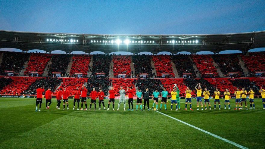 El Mallorca lanza una promoción 2x1 en entradas para abonados para llenar Son Moix este domingo