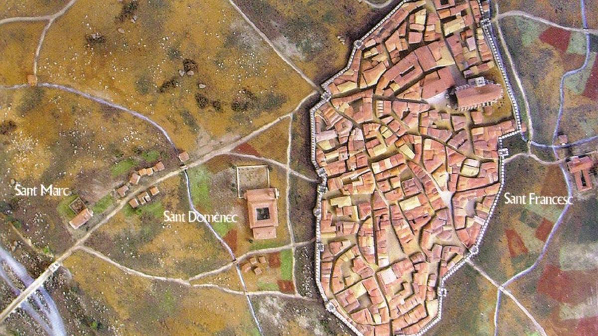 Maqueta del municipi de Castelló d’Empúries el segle XIV, època de l’enderroc del castell dels comtes.   | MUSEU CURIA-PRESÓ