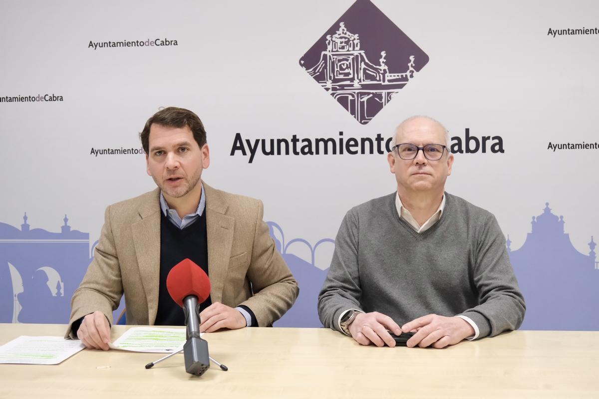 Fernando Priego y Felipe Calvo, en la presentación de las bonificaciones fiscales.