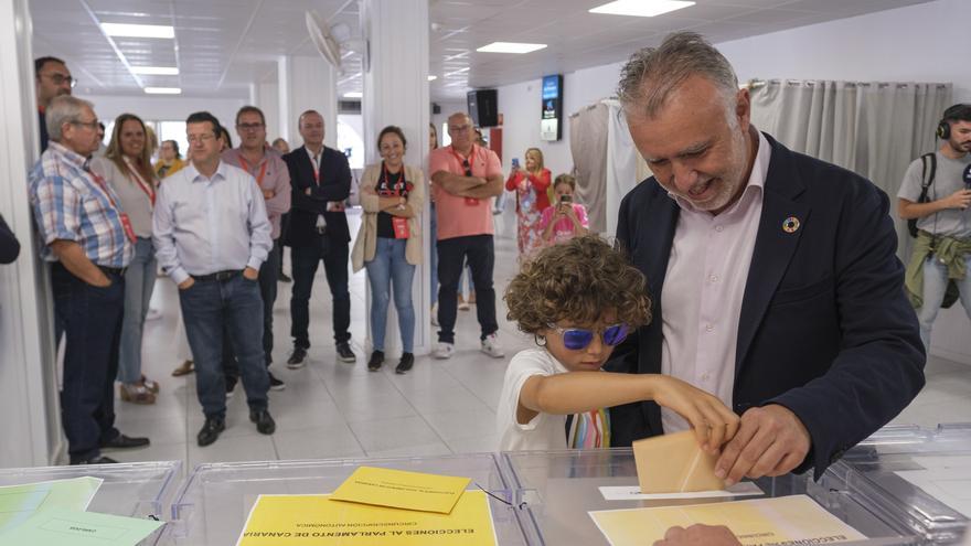 Elecciones 28-M | Ángel Víctor Torres ejerce su derecho al voto