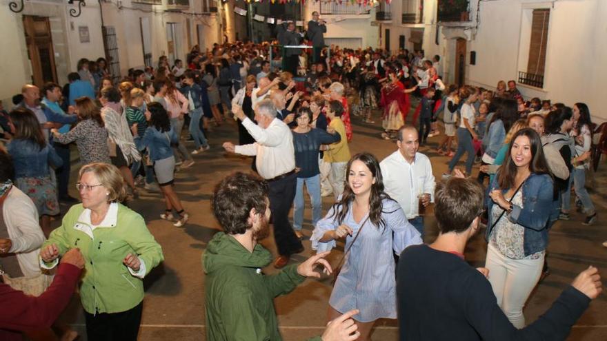 Imagen de las danzas celebradas en 2017.