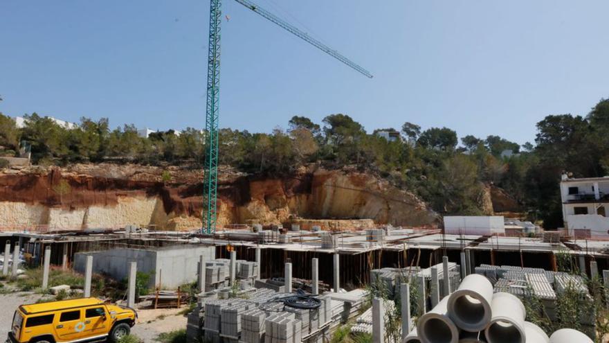 Los arquitectos de Ibiza creen que la actual situación urbanística en Sant Josep es «insostenible»