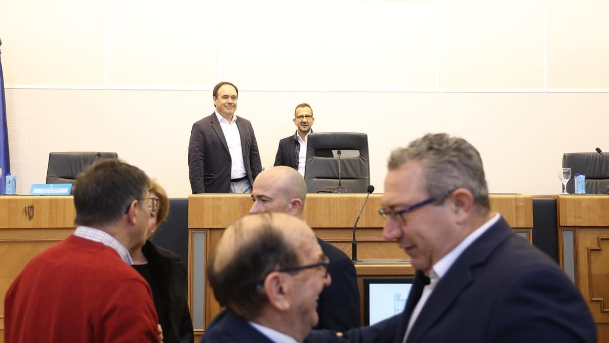 Pérez Llorca preside la Mesa del Agua en la Diputación Provincial de Alicante