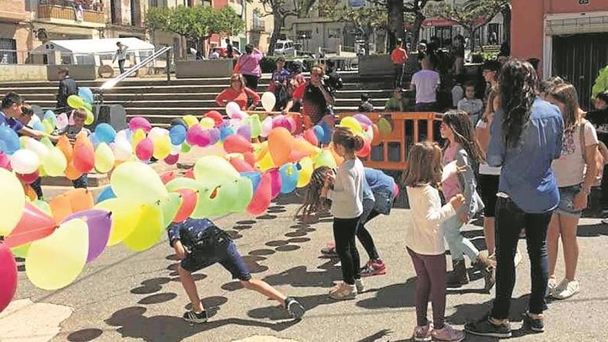 La multitudinaria ‘Nit de la Velà’ inicia hoy los festejos en Cabanes