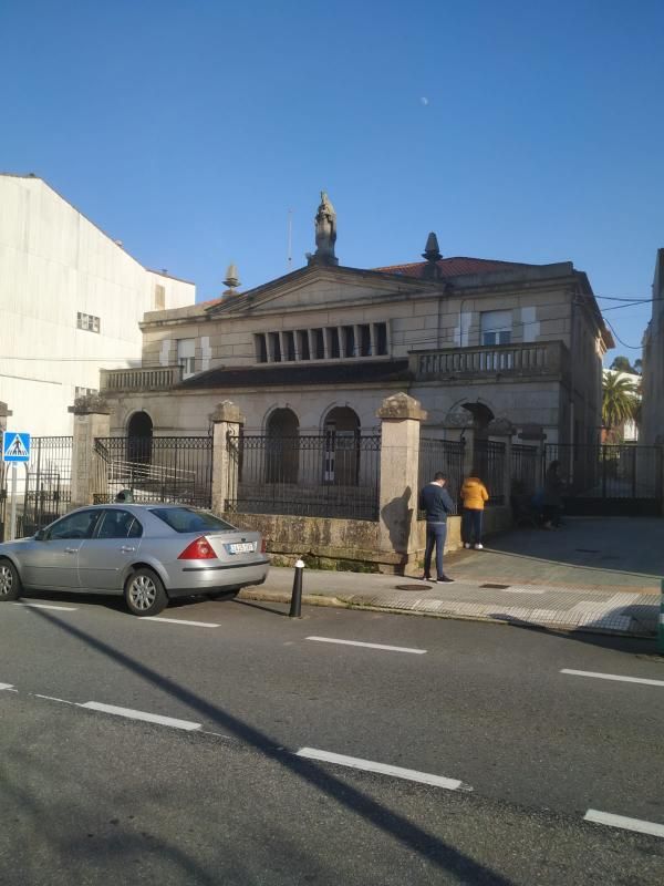 El edificio conocido en O Grove como “colexio das monxas”.