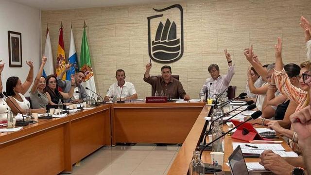 Un momento del pleno celebrado en el Ayuntamiento capitalino, ayer. |