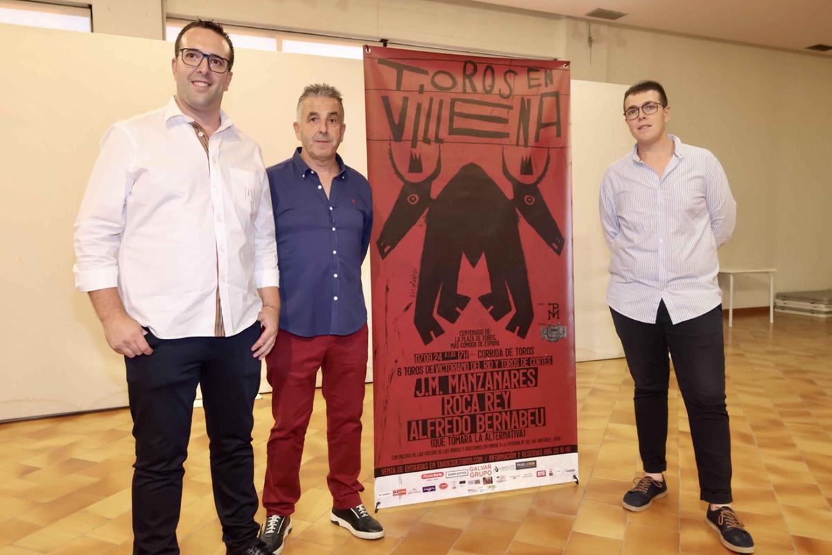 Villena presenta el cartel de la corrida de Manzanares, Roca Rey y Alfredo Bernabéu