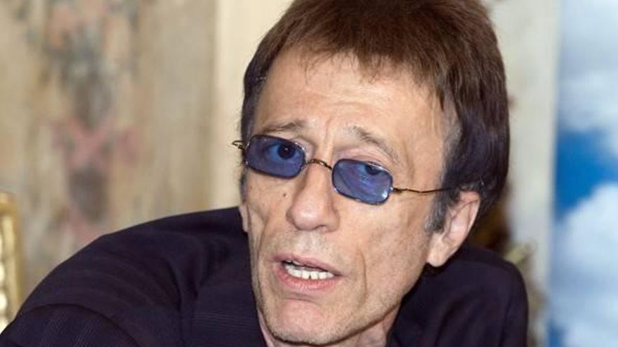 Robin Gibb, en coma desde el viernes por el cáncer
