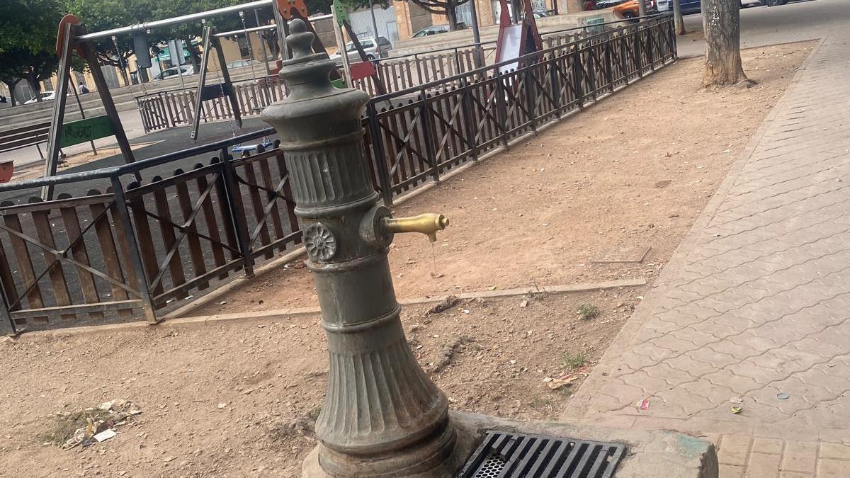 Fuente de una de las plazas de Sagunt.