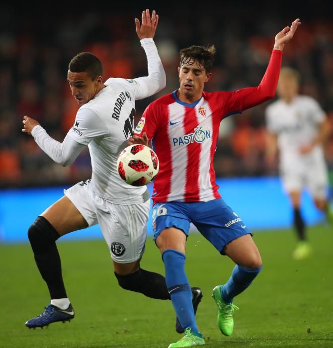 Valencia CF - Sporting de Gijón, en imágenes