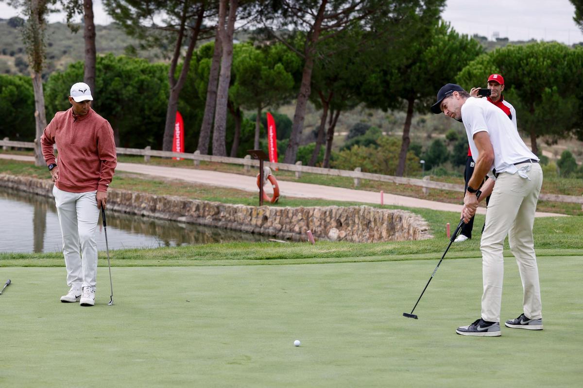 Gasol y Nadal compartieron torneo de golf
