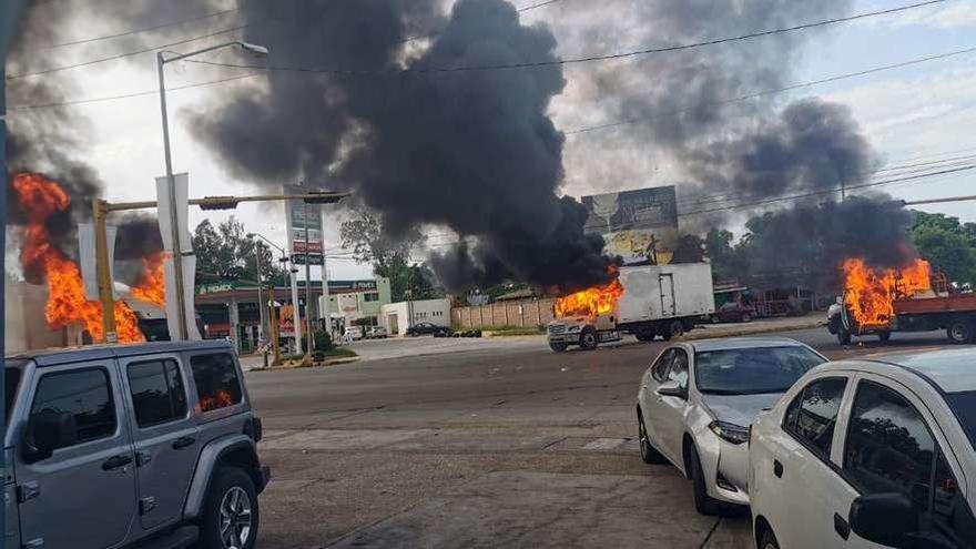 Narcos obligan a tiros a liberar al hijo del &quot;Chapo&quot; Guzmán