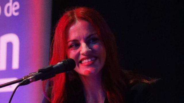 Sara García, durante la presentación de su libro en Luanco.