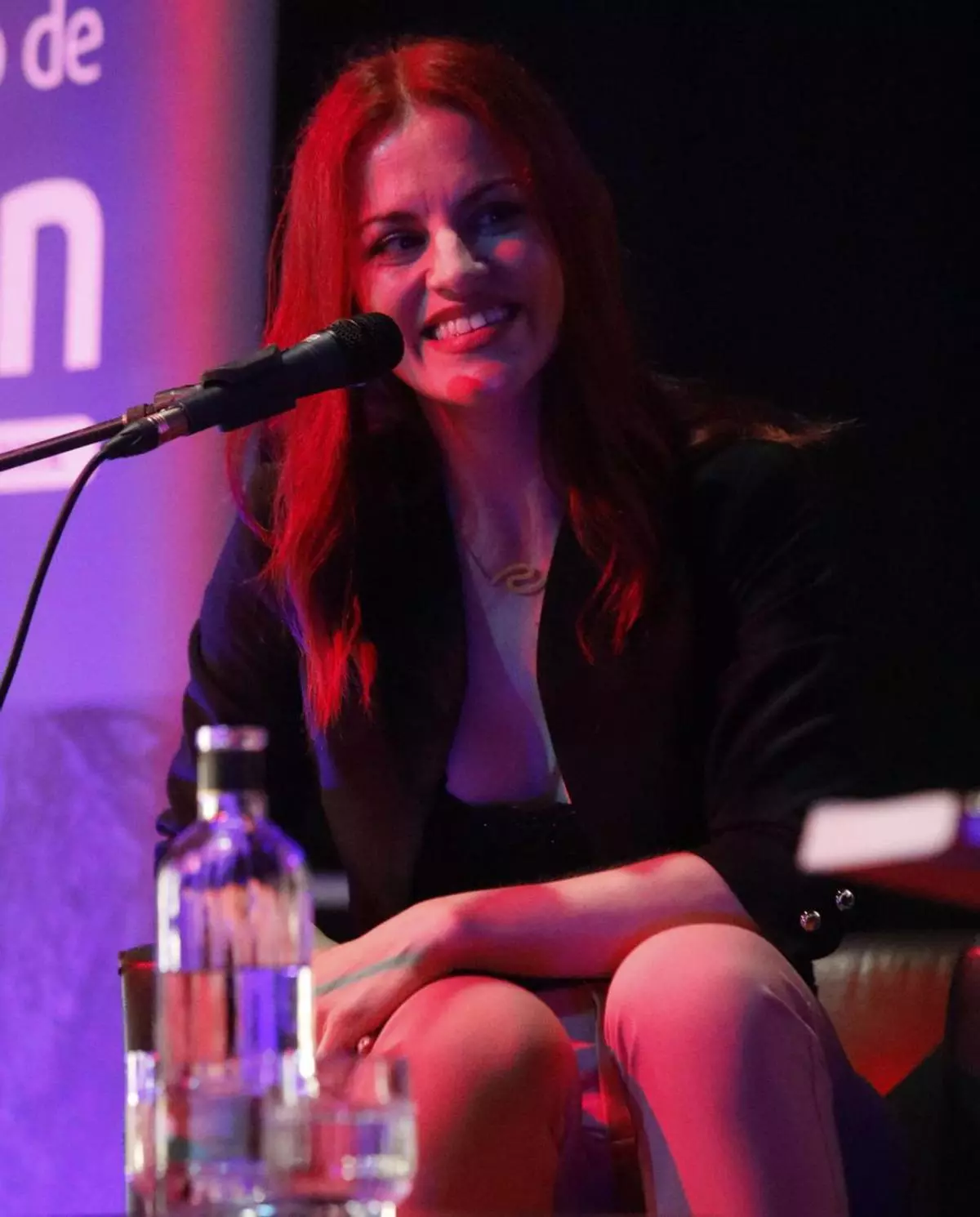 La astronauta Sara García: "Hombre y mujer tienen capacidad de desarrollarse en cualquier profesión"