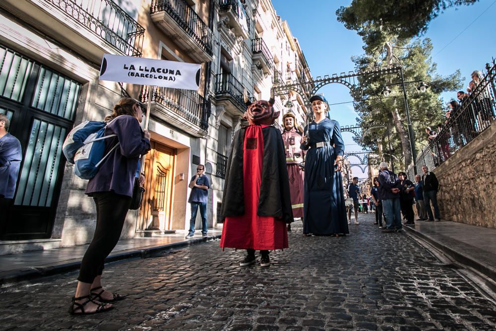 Aplec de Nanos i Gegants en Alcoy