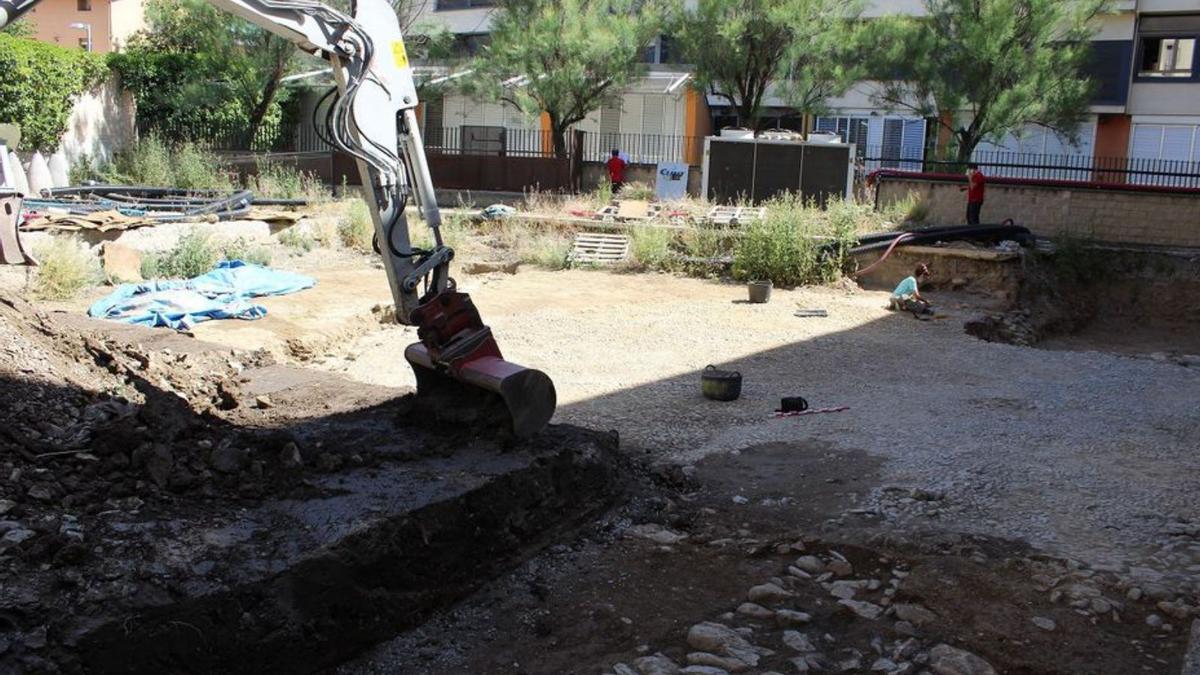 Les tasques prèvies a la nova excavació a les Monges | AJ SEU