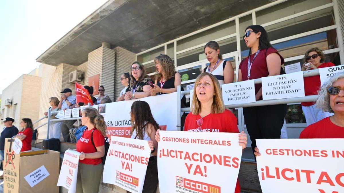 Vuelven las protestas de trabajadoras en la residencia Altabix de Elche