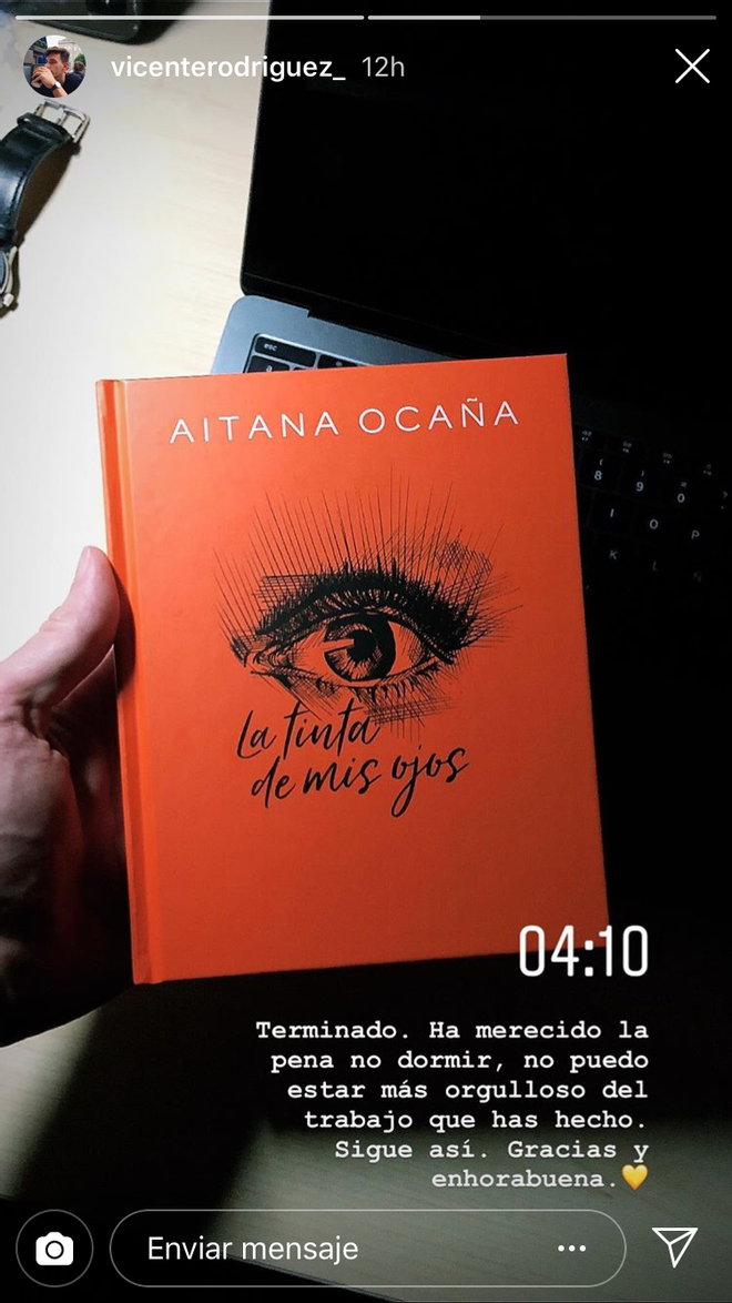 Vicente, ex de Aitana, ha leido su libro