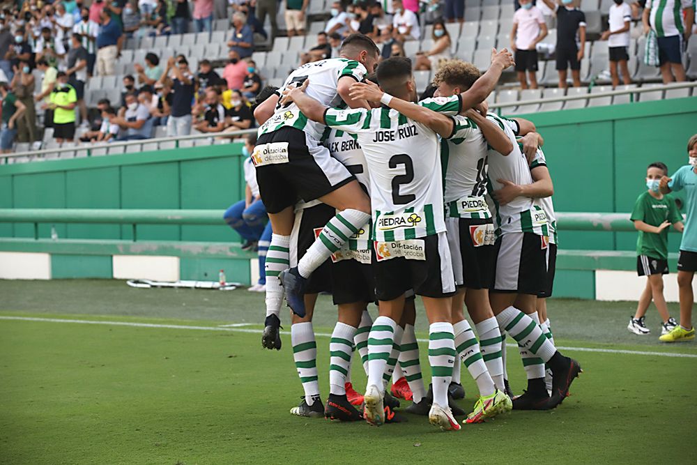 Las imágenes del Córdoba CF-Cádiz B