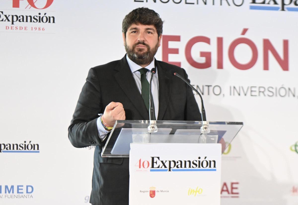 El presidente de la Comunidad, Fernando López Miras, inauguró hoy el ‘Foro Región de Murcia: crecimiento, inversión, innovación’,