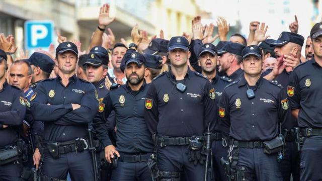 Las Fuerzas de Seguridad llevan en Cataluña desde septiembre.