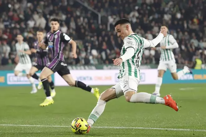 Diego Bri, un paso al frente total en el Córdoba CF: goles, galones y versatilidad