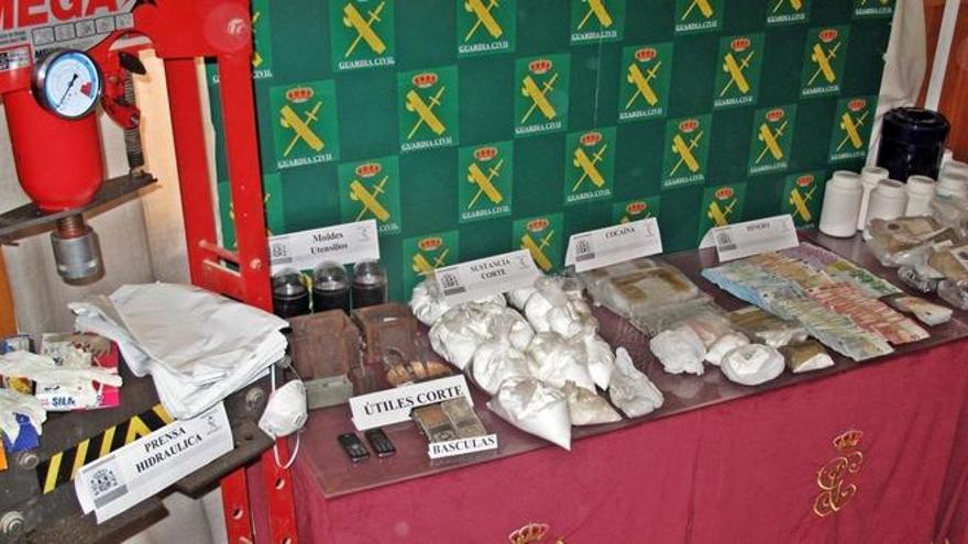 Incautados 6,3 kilos de cocaína y desmantelado un laboratorio en Campanario