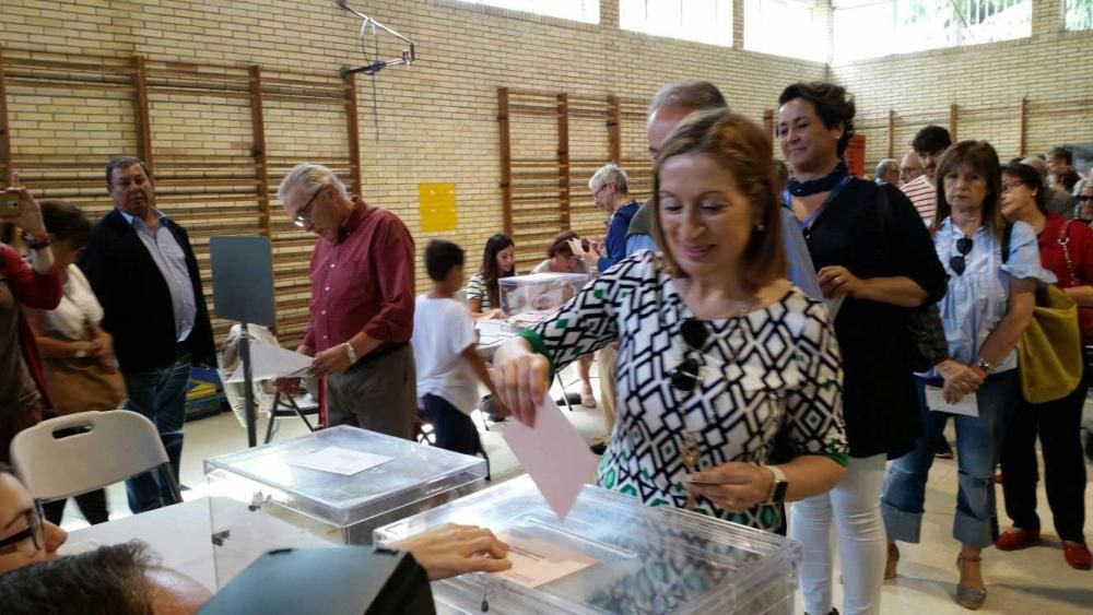 Así se vive la jornada electoral en Galicia