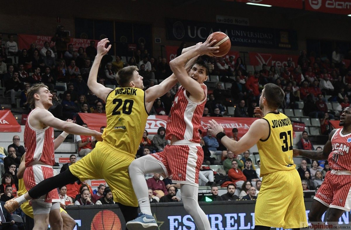 Todas las imágenes del UCAM Murcia - Falco Vulcano