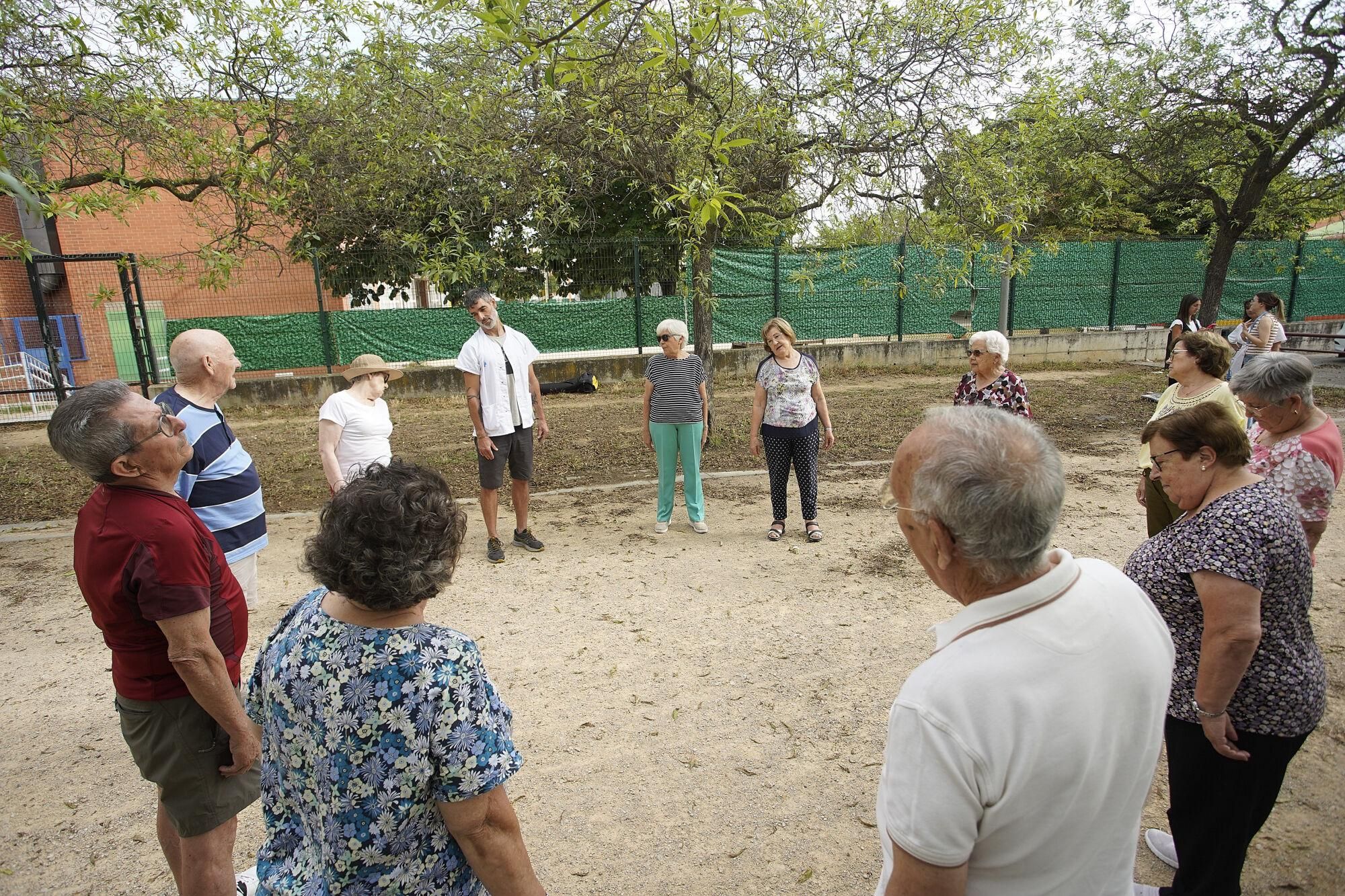 Salt CAP Alfons Moré transformació i reforma de l’atenció primària fisioterapeuta activitat amb persones de risc millora mobilitat