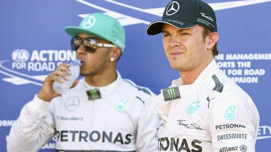 Rosberg enfada a Hamilton al conseguir una &#039;pole&#039; con truco