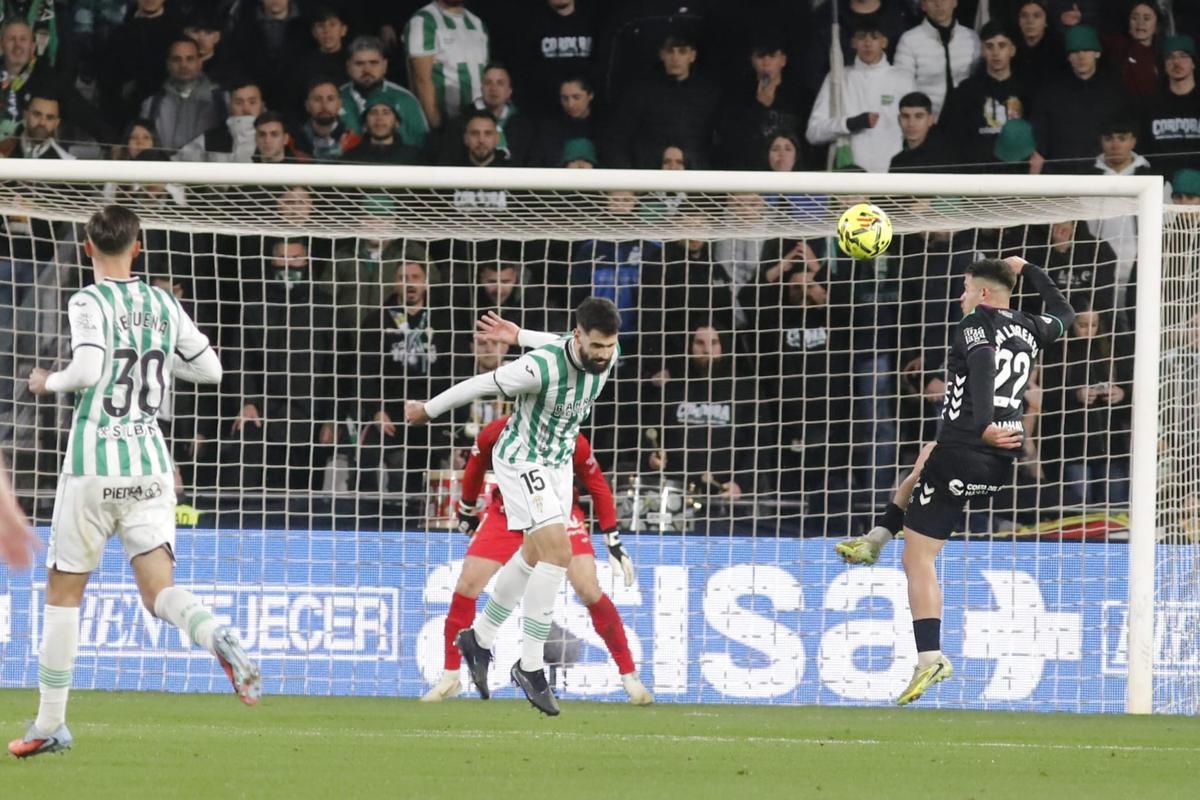 Córdoba CF-Málaga | Las imágenes del derbi andaluz en El Arcángel