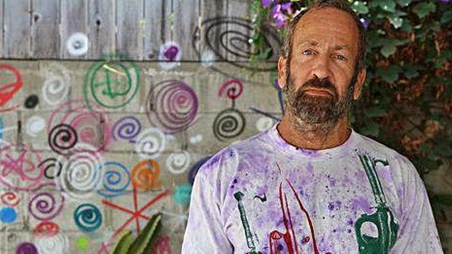 El artista norteamericano Kenny Scharf es una de las grandes leyendas vivas del arte neoyorquino de los 80.