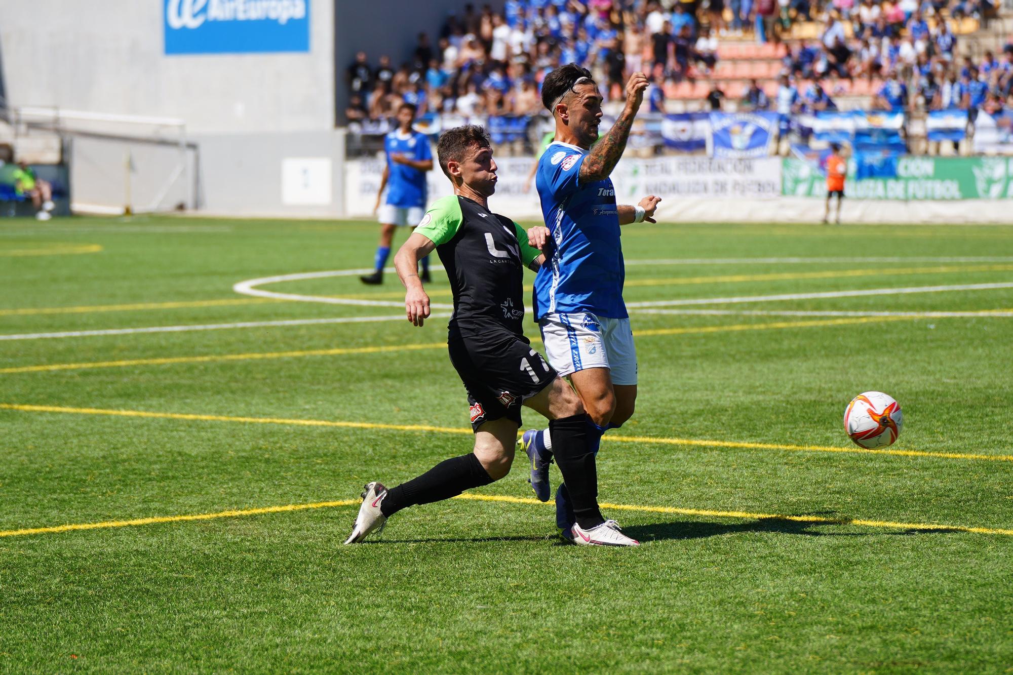 El Ciudad de Lucena supera con épica al Xerez CD en el 'play off'