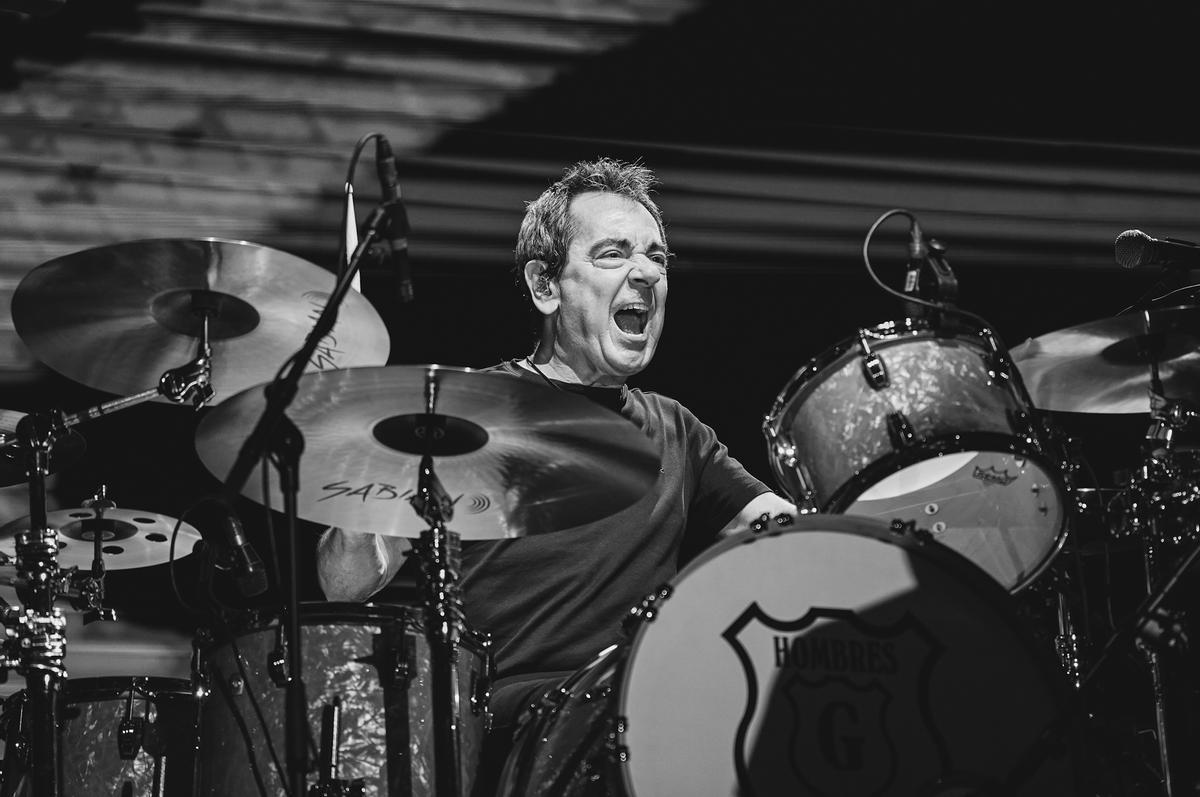El concierto de Hombres G de Icónica Santalucía Sevilla Fest en imágenes