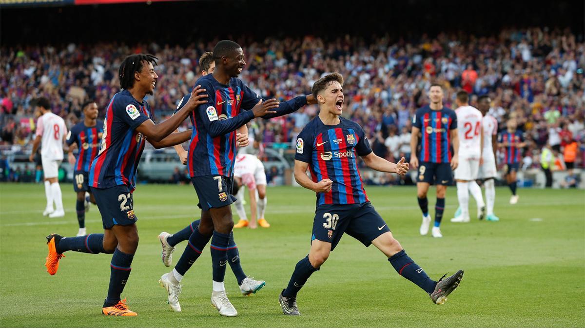 Gavi celebra su gol al Mallorca