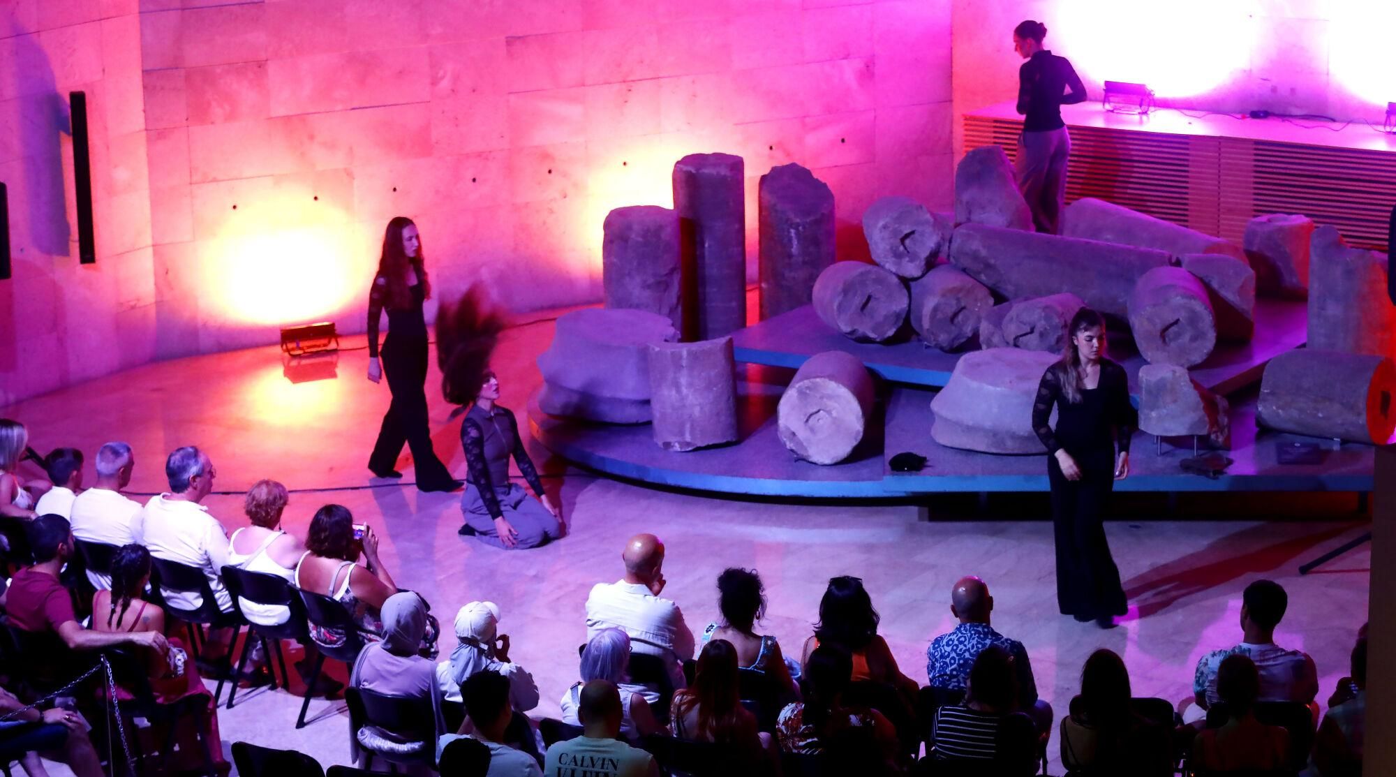 LA NOCHE EN BLANCO, ACTOS CULTURALES EN LA CALLE Y MUSEOS DE ZARAGOZA