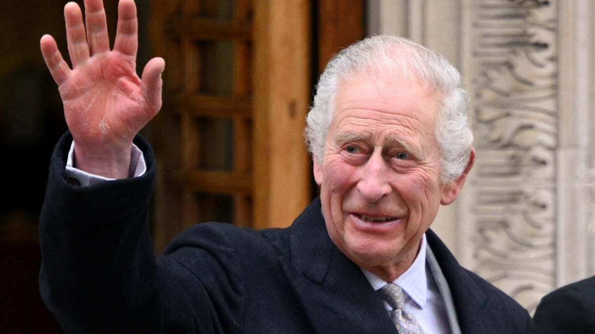 El Rey Carlos III vuelve a los actos públicos sin los Príncipes de Gales