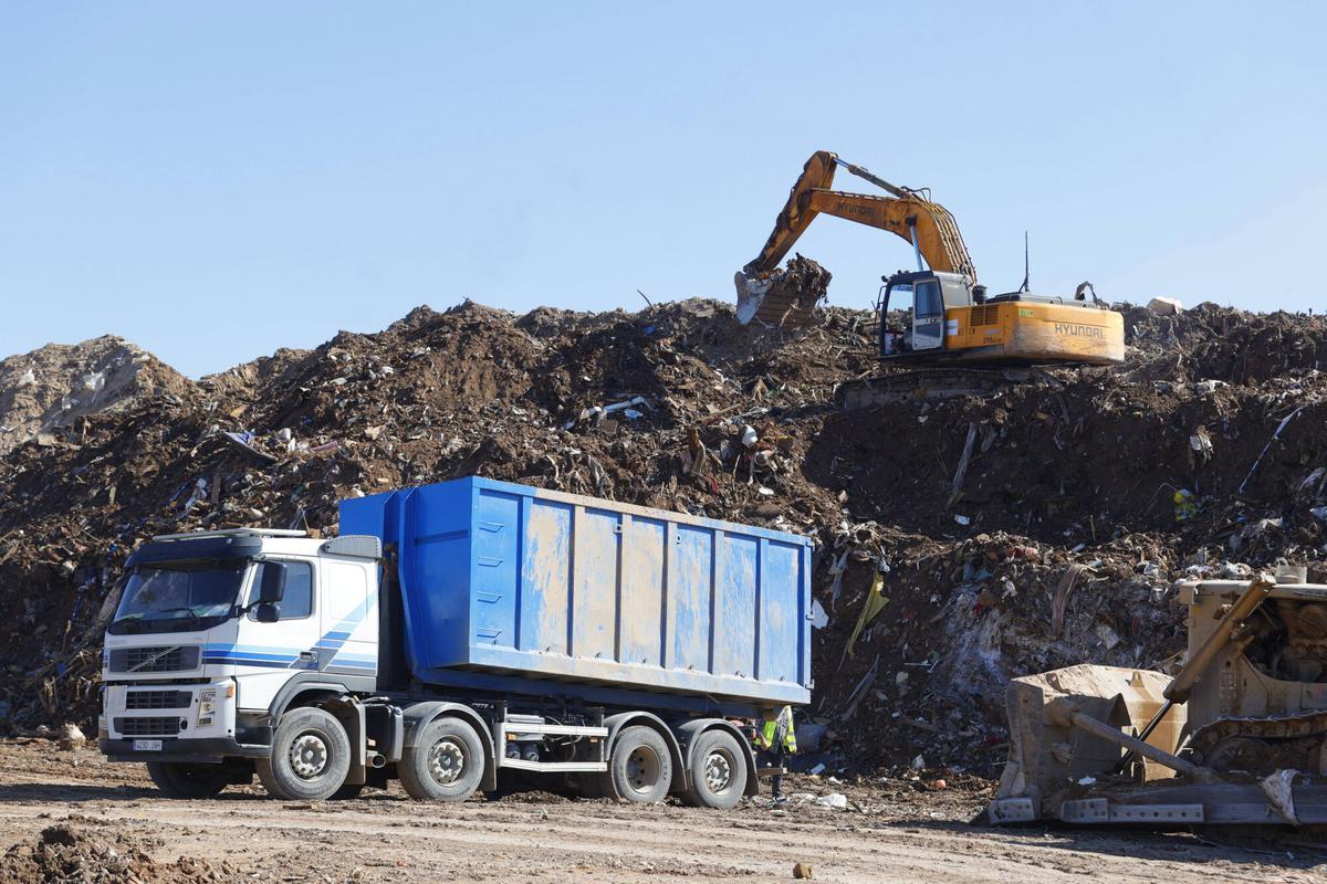 Balsas de lodos en Quart de Poblet y Manises.
