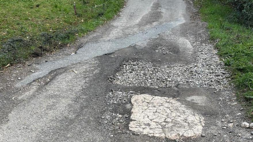 El estado de los caminos rurales de Domaio lleva al PP moañés a exigir que se destinen a su reparación los fondos del Plan Vía Depo