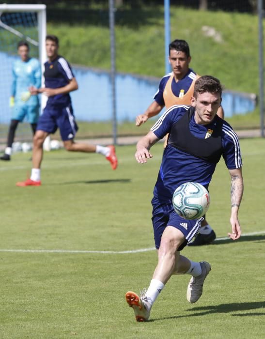 Entrenamiento del Oviedo en El Requexón