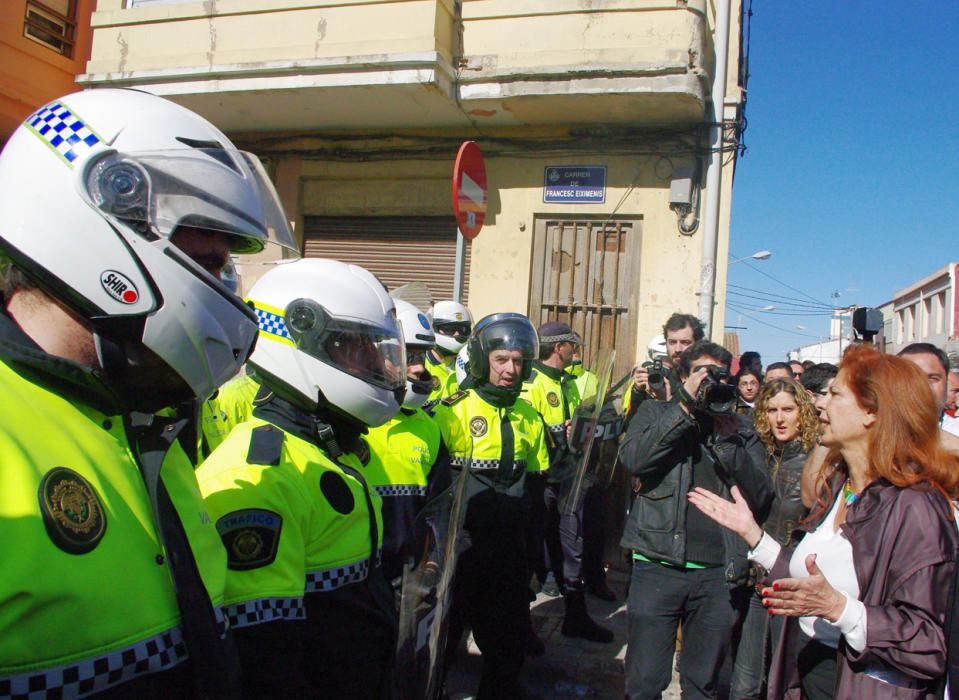 Carga policial en el Cabanyal.